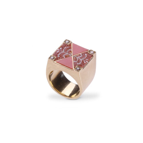 Paternò Ring front view