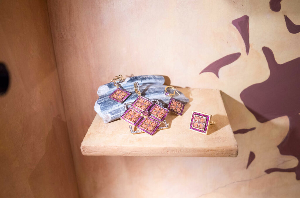 Le Sibille's jewelry showcase in the Ritz Hotel in Paris
